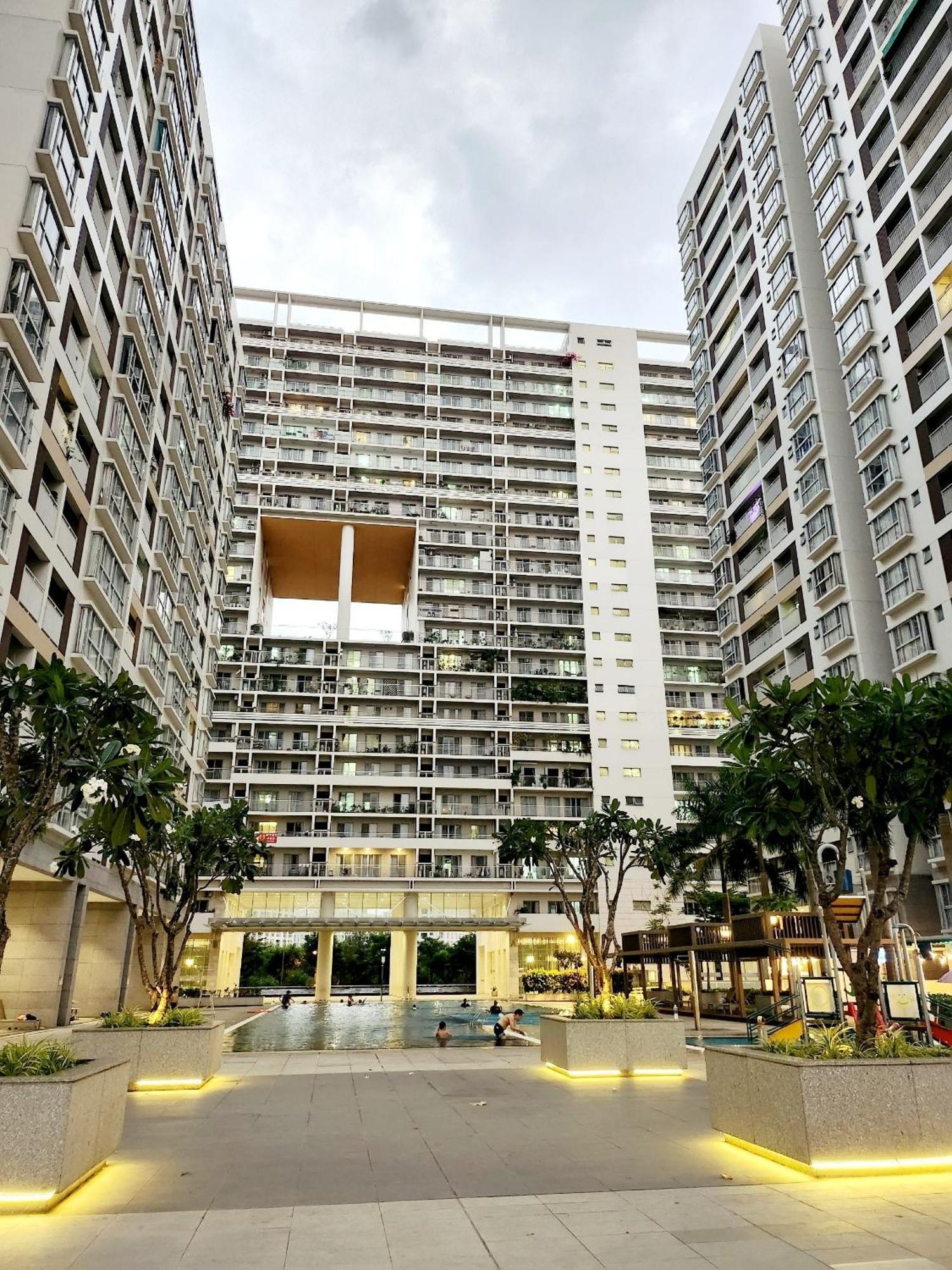 Scenic Valley 1 Apartment Ho Chi Minh City Exterior photo